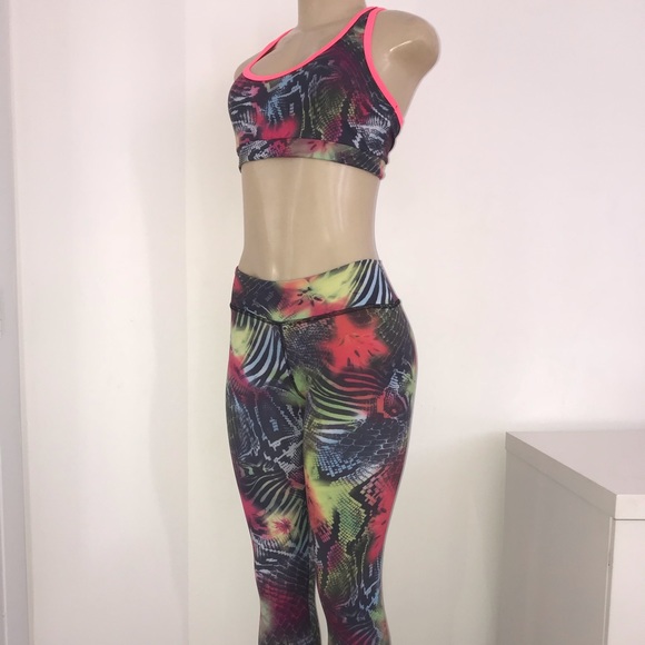 Gym Leegins and Top Set - Picture 6 of 8